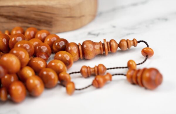 خشب وحيد القرن النادر (ذروي)