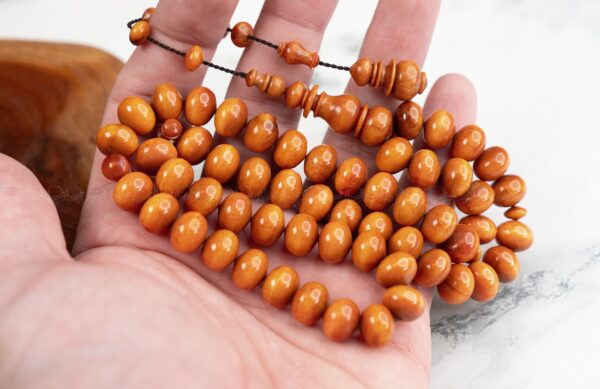 خشب وحيد القرن النادر (ذروي)
