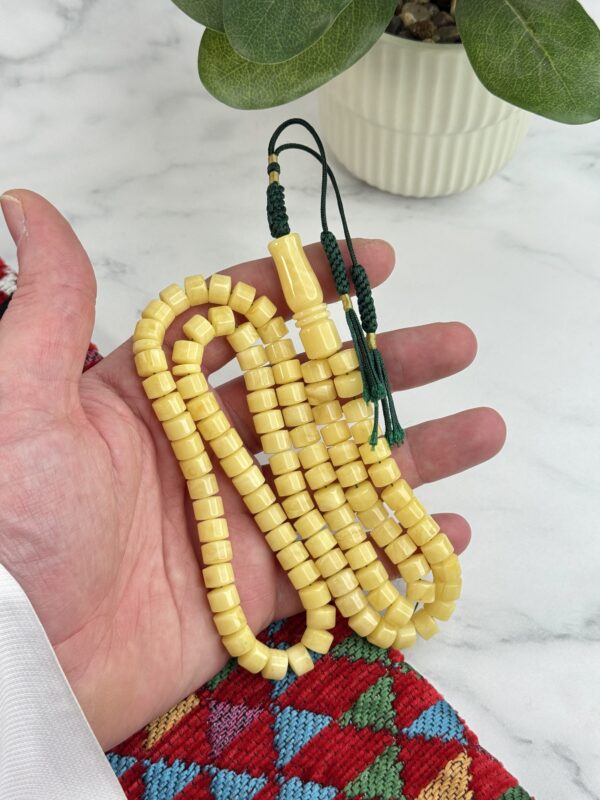 كهرم صندوقي خامة صاكة