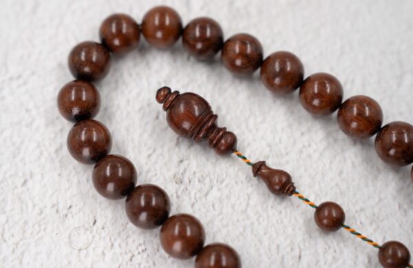 خشب الحية snake wood