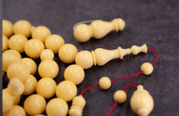 دومنة 12 مل صب جديد (كريمي غامق)