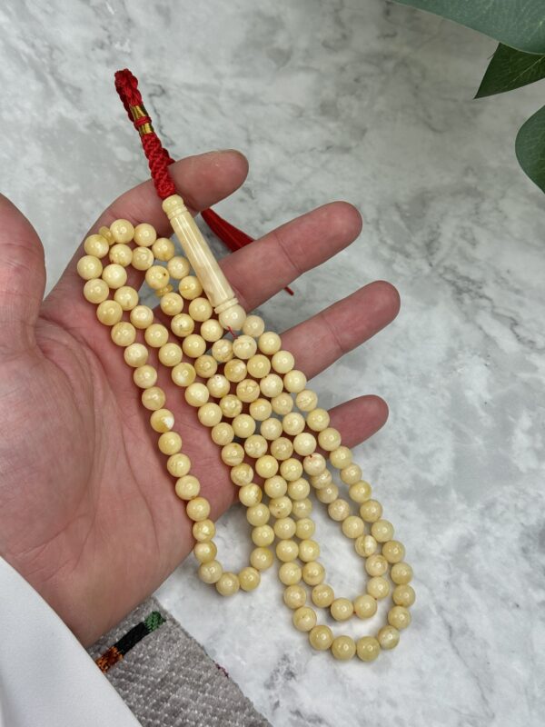 كهرم طبيعي معجن بياض 8 مل