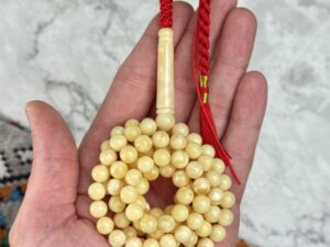 كهرم طبيعي معجن بياض 8 مل