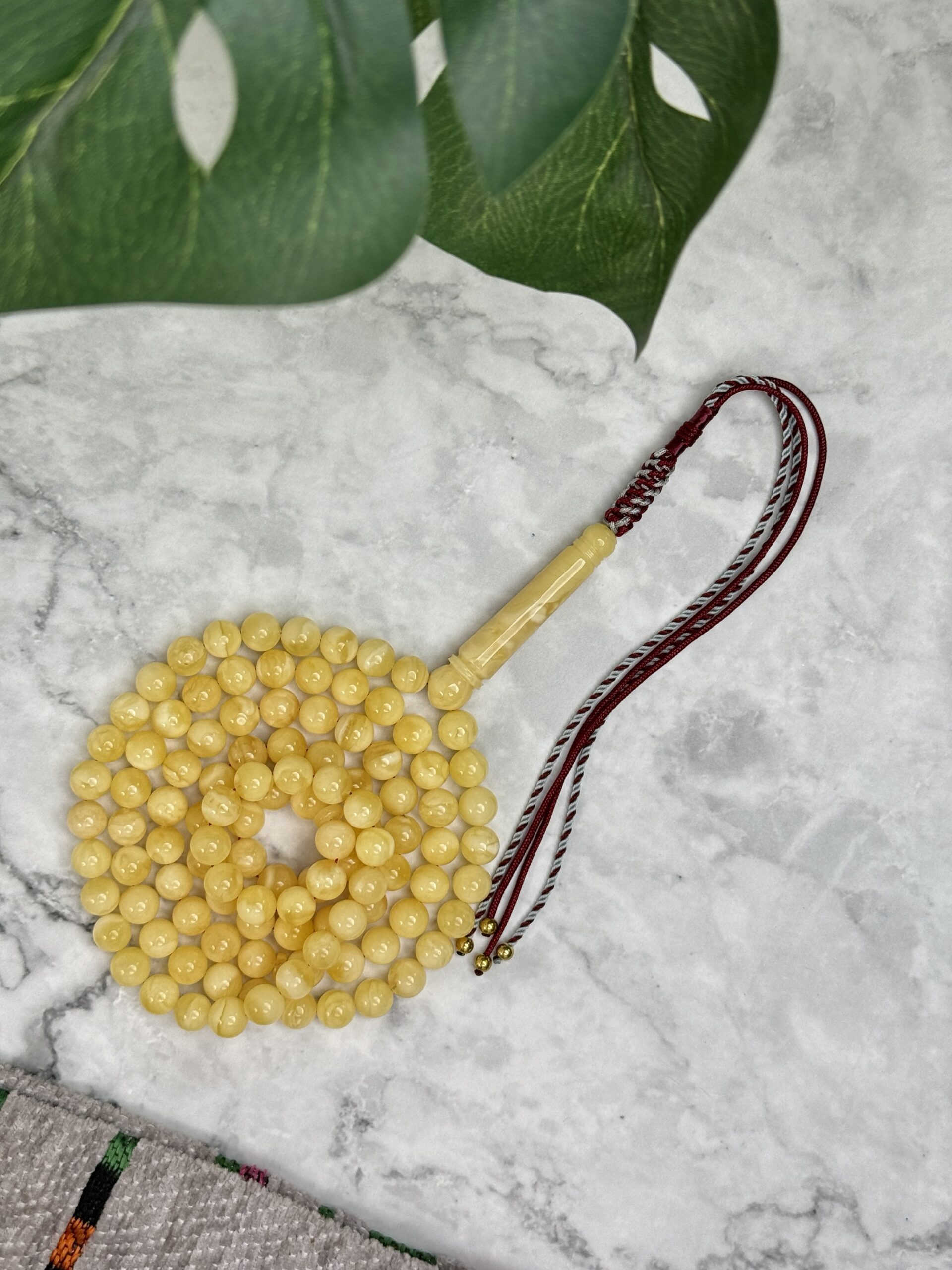 كهرم طبيعي مبرقع 8 مل