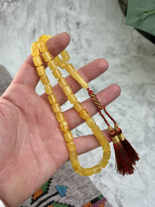 كهرم طبيعي برميلي ✨