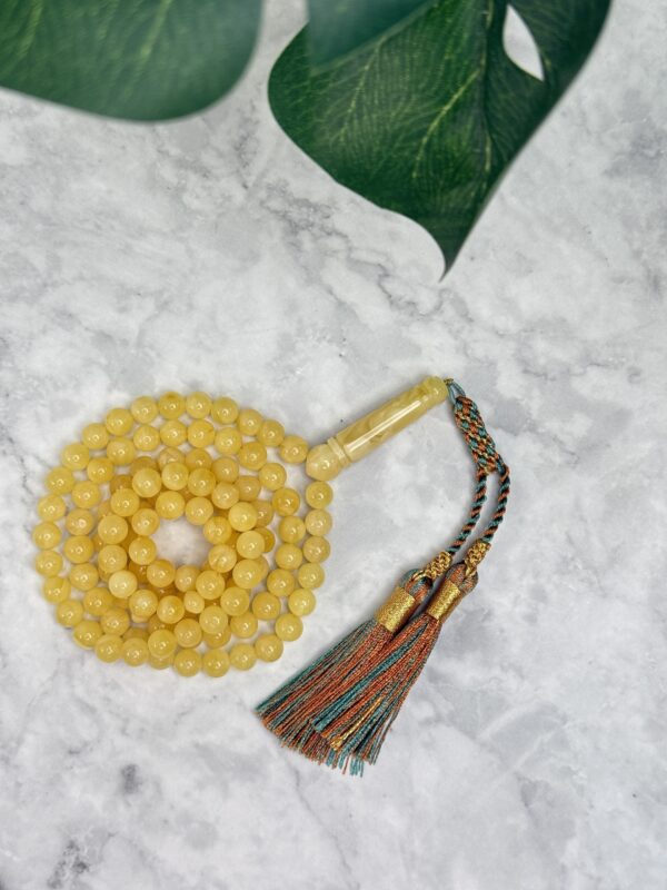 كهرم طبيعي معجن 99 خرزه