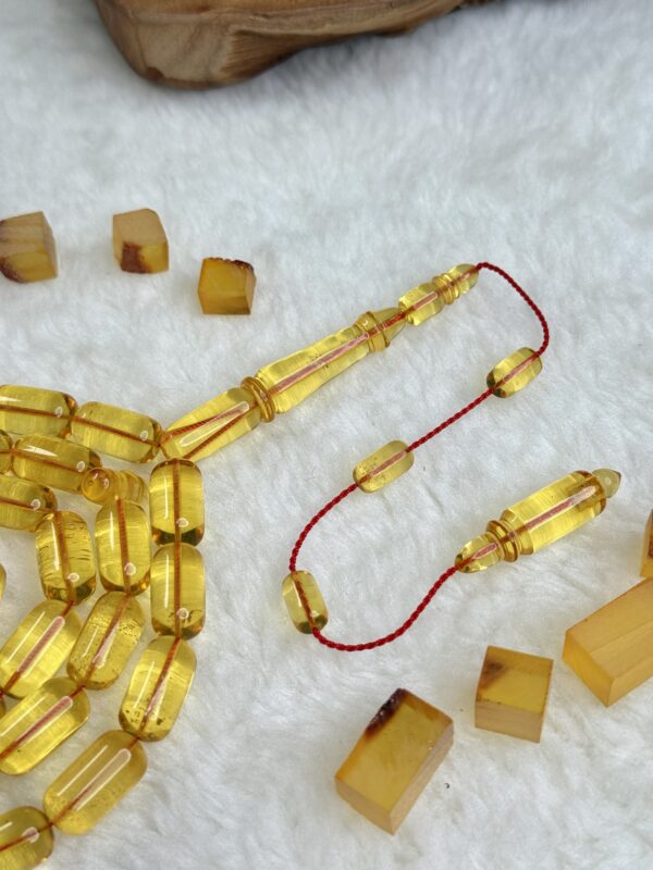 كهرم شفاف حجر واحد