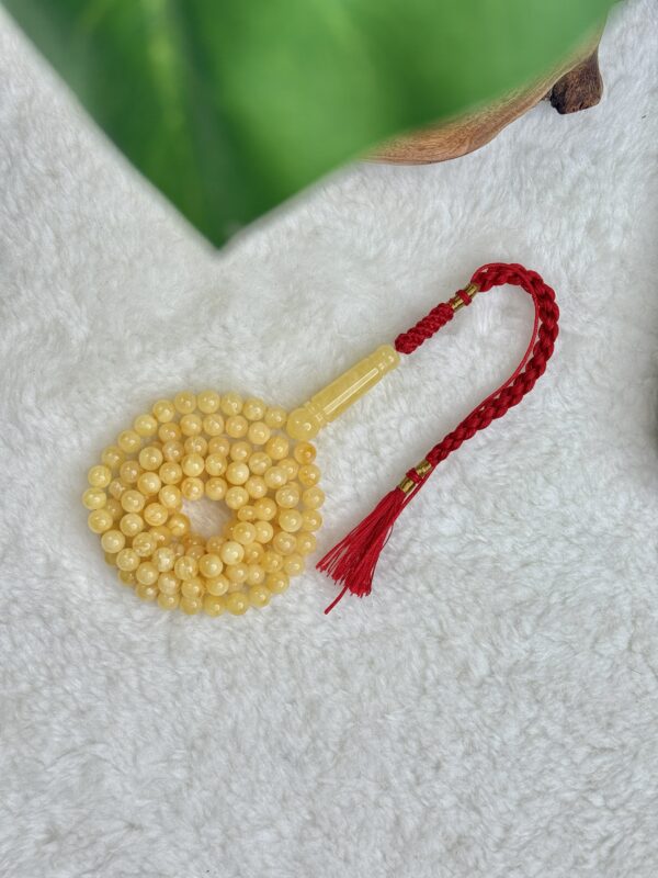 كهرم طبيعي 99 خرزه 7 مل