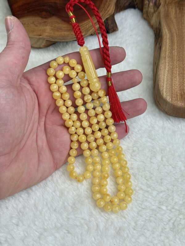 كهرم طبيعي 99 خرزه 7 مل