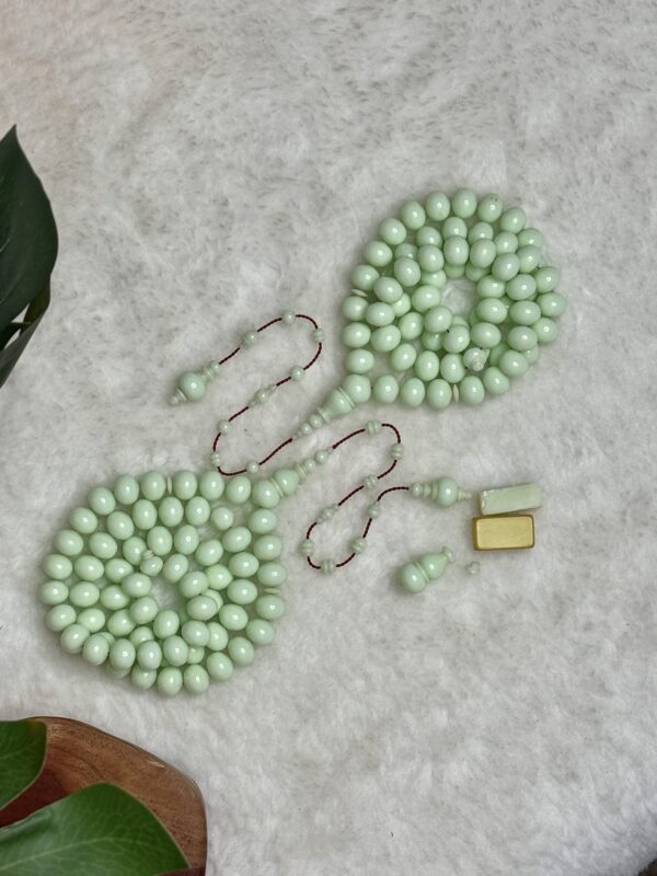 دومنة فستقية صب قديم طقم حزوز