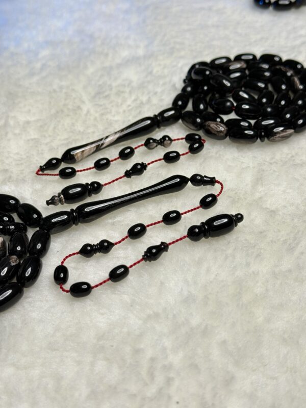 قرن ثور المسك (musk ox)