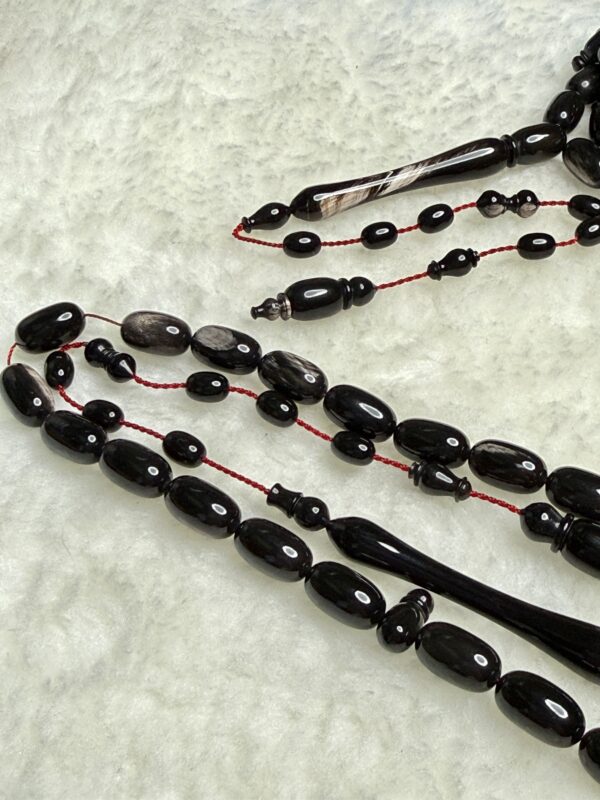 قرن ثور المسك (musk ox)