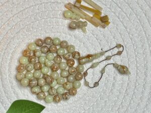 حاملة افياش فستقية مكركة صب قديم