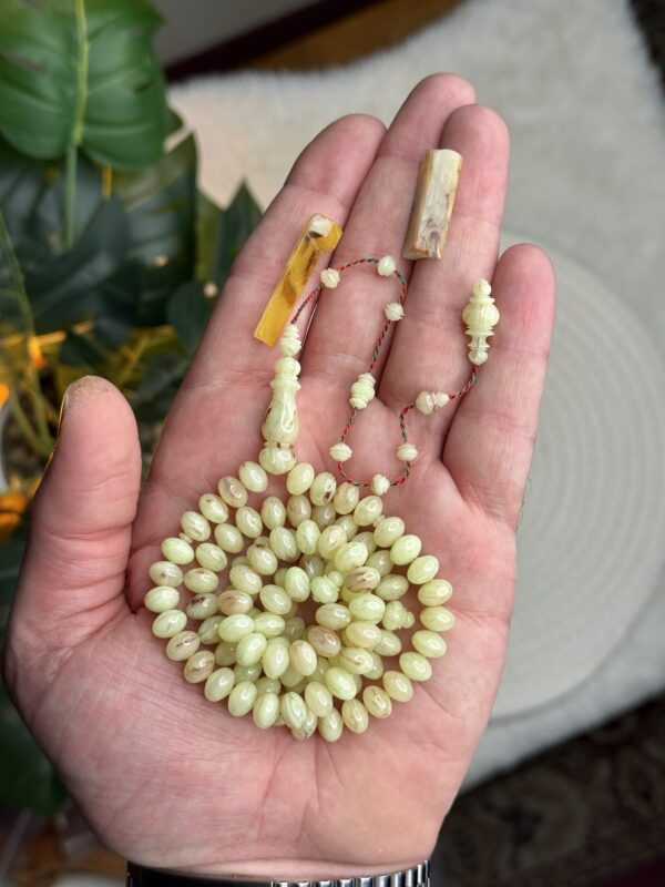 بكلايت من حامل افياش فستقي صب قديم