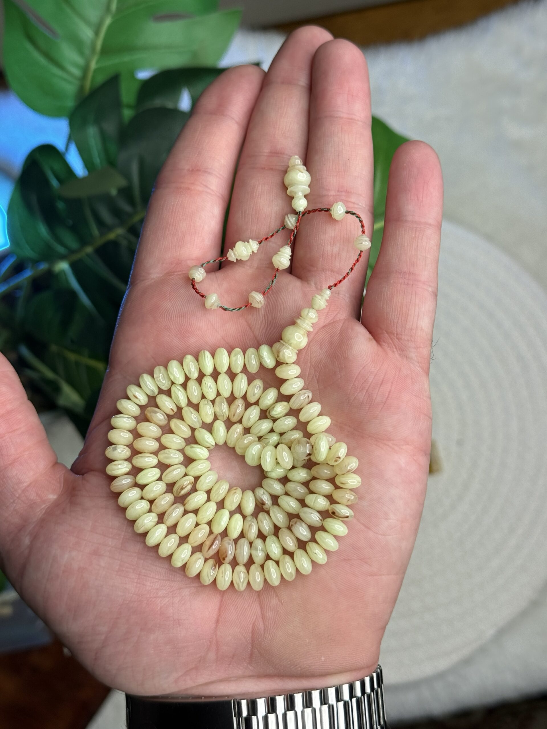 بكلايت صب قديم من حامل افياش (ذروي وناعم)