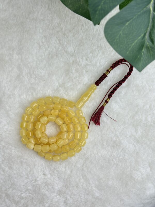 كهرم طبيعي صندوقي