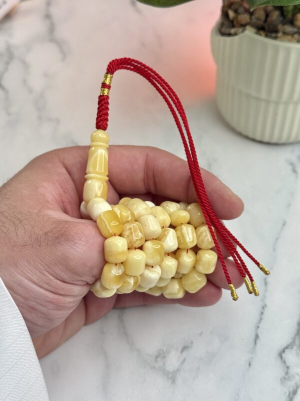 كهرم طبيعي صندوقي مبرقع