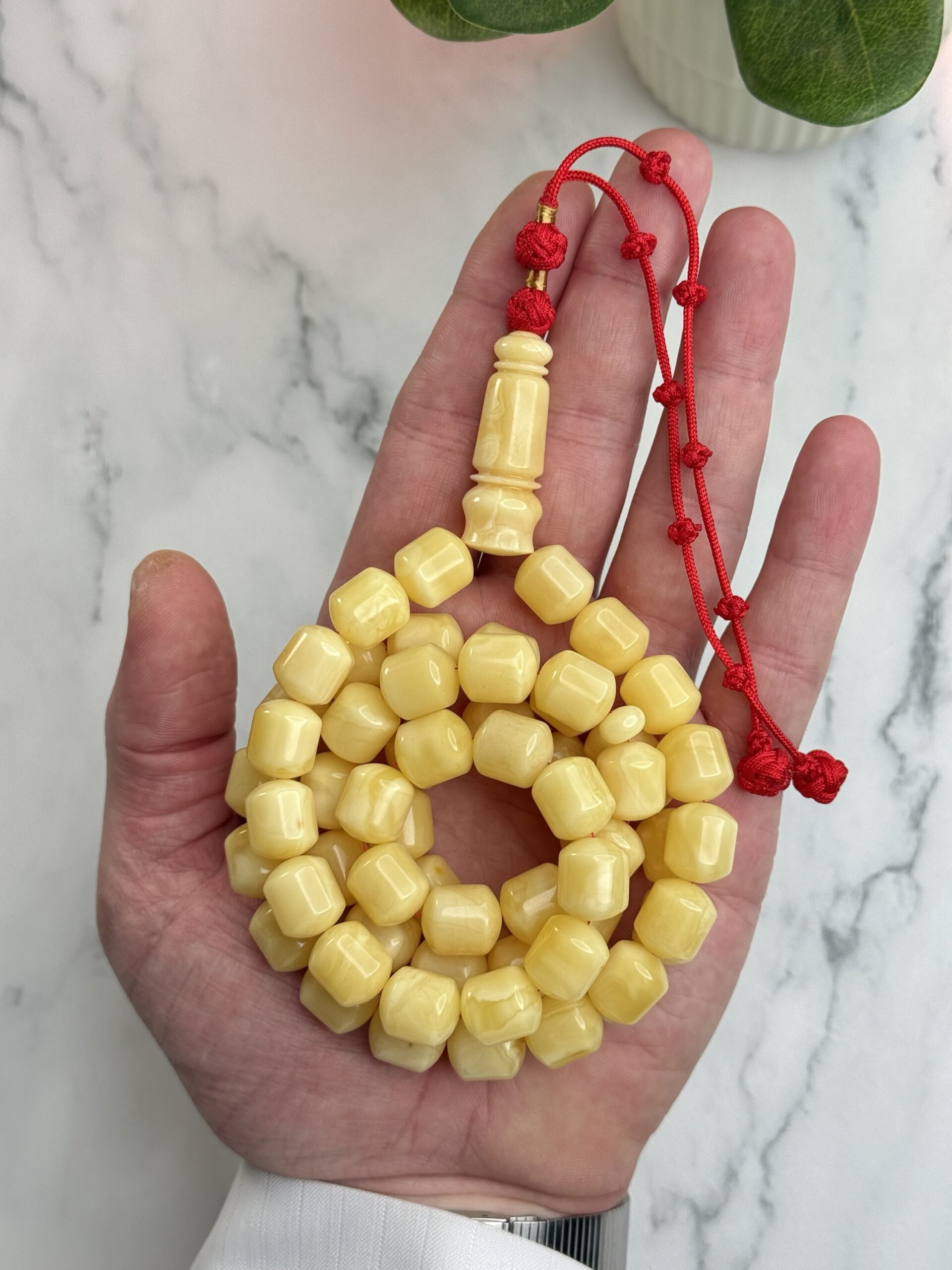 كهرم طبيعي صندوقي حجم راهي