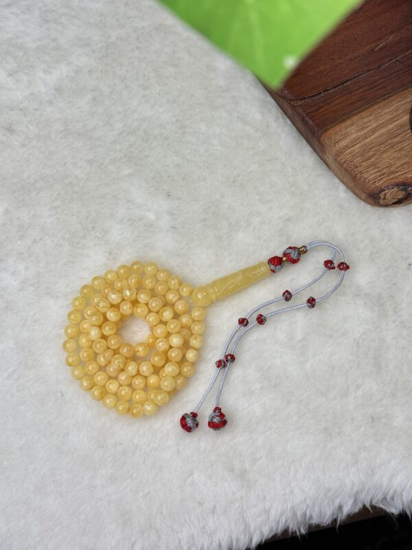 كهرم طبيعي 99 خرزه