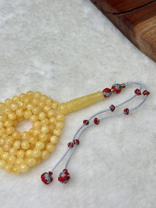 كهرم طبيعي 99 خرزه