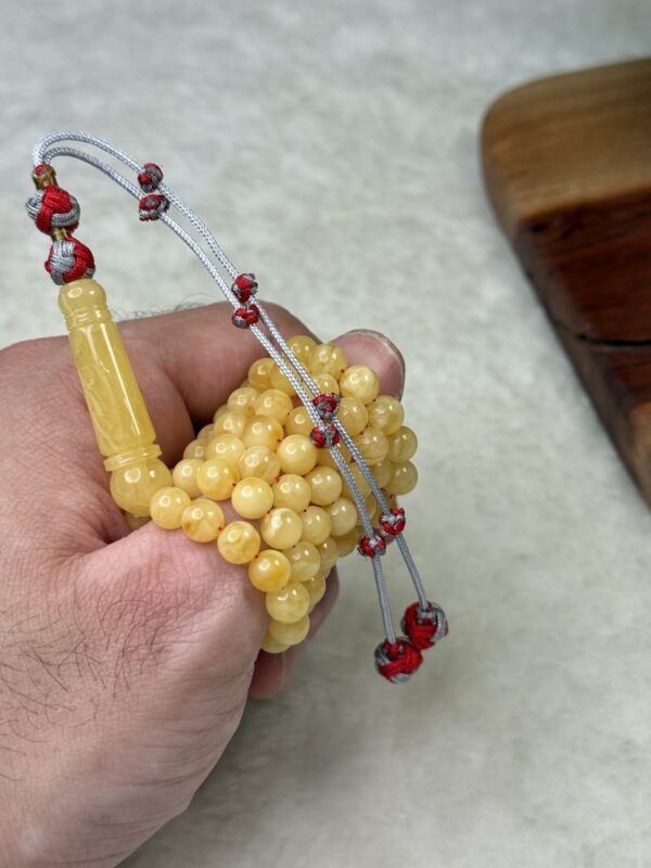 كهرم طبيعي 99 خرزه