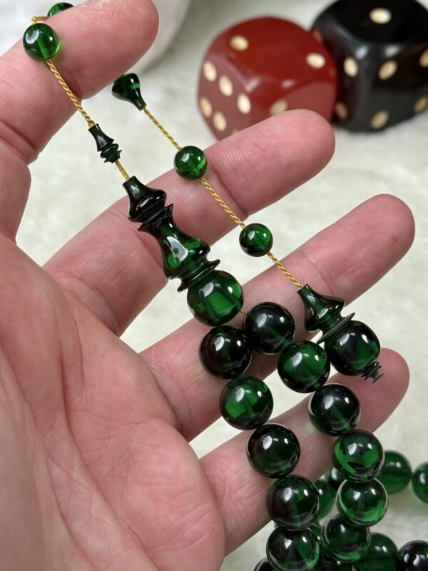 فاتوران اخضر محبر