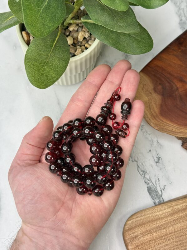 فاتوران عنابي معرق