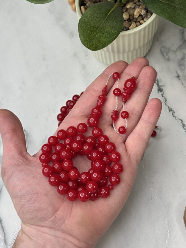 فاتوران احمر