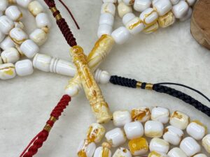 مستكة جبس بعسل صندوقي