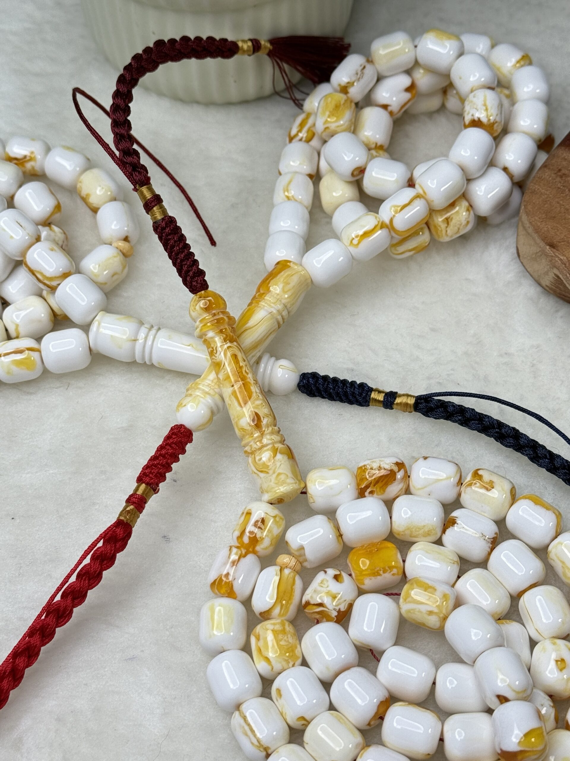 مستكة جبس بعسل صندوقي