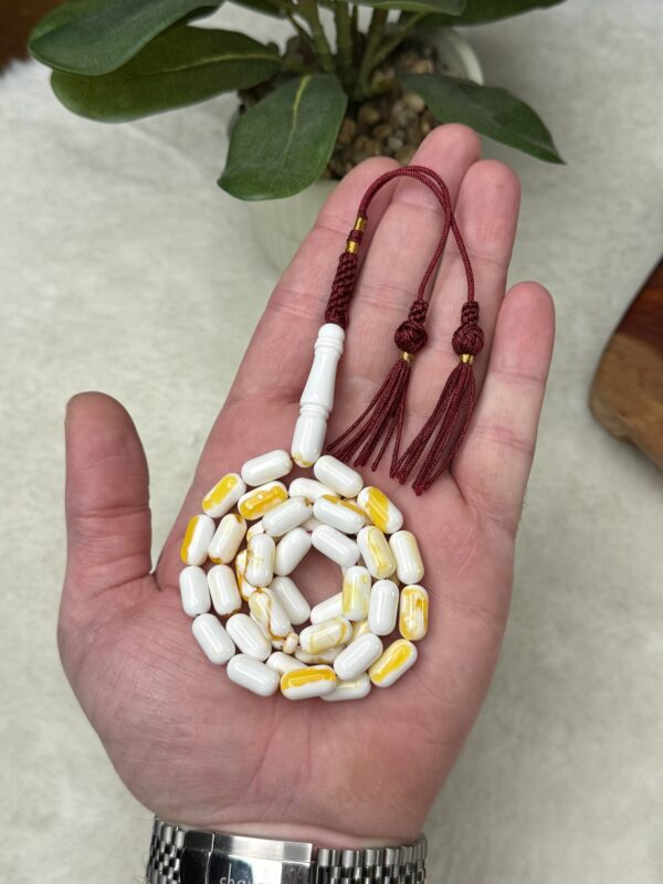 مستكة جبس بعسل صنوبري