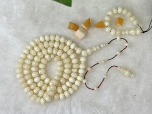 بكلايت من افياش صب قديم (ذروي)