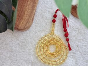 كهرم شفاف برميلي